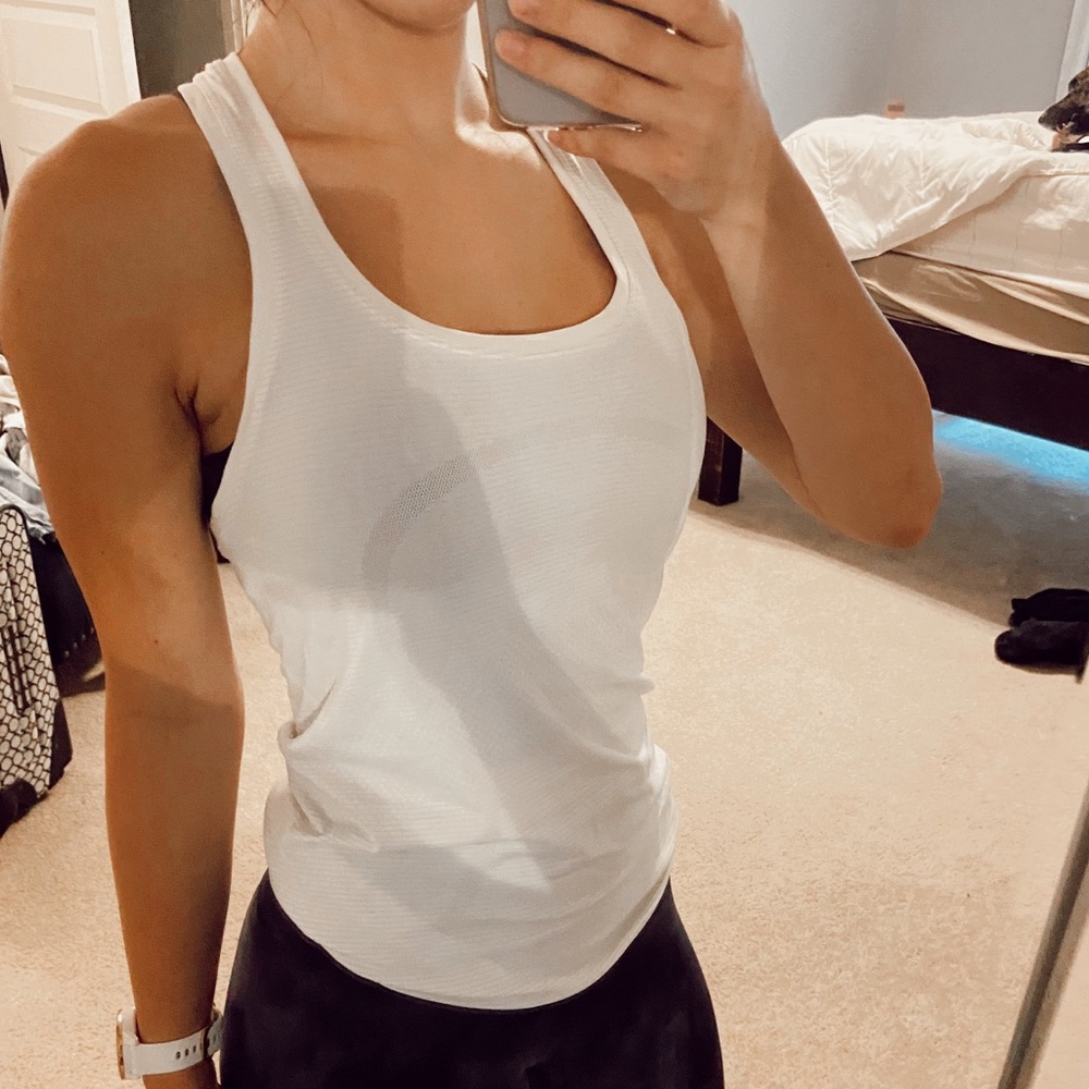 Lululemon tank top